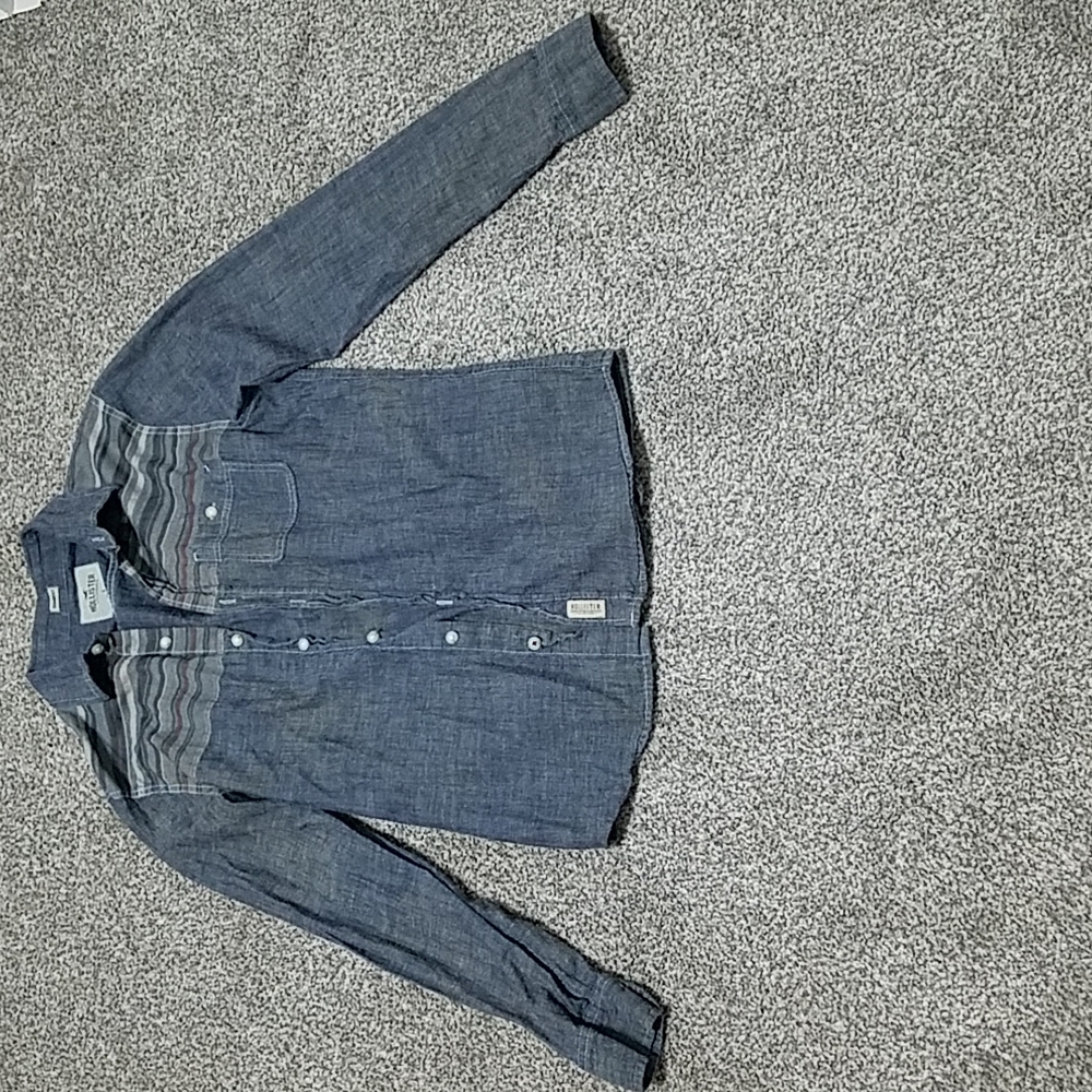 Men's Chambray Striped Patch Button Down